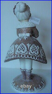 13 BAKING GINGERBREAD LACE MRS. CLAUS Figurine by Valerie Parr Hill (NIB)