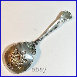 2001 Gorham Sterling Silver Spoon Snowflake Serving Chantilly Holiday Collector