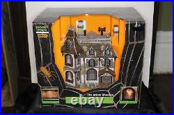 2002 Lemax Spooky Town Halloween Alford Mansion Illuminated Haunted House