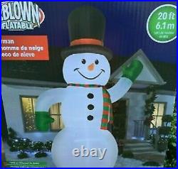 20 Foot Frosty Snowman Gemmy Airblown Inflatable LED Yard Decor