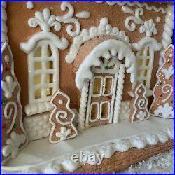 35cm Light up Resin Iced Gingerbread House Christmas Decoration Gisela Graham