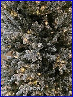 7ft Santas Best Deluxe Snow Kissed Pre-lit LED Christmas Tree
