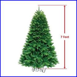 ALEKO Ultra Lush Traditional Lifelike Artificial Christmas Holiday Tree 7 Foot