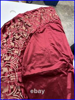 Balsam Hill Luxe Embroidered Velvet Christmas Tree Skirt 72 Open $229