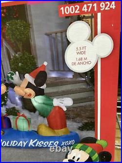 Christmas Disney 5.5 ft Mickey & Minnie Holiday Kisses RARE Airblown Inflatable