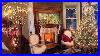 Christmas_Home_Tour_Christopher_Hiedeman_S_Christmas_Decorating_Historic_1898_Home_Tour_01_fso