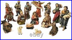 Complete Tabletop Christmas Nativity Scene with Shed Creche and 15 Figurines