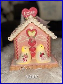Cupcakes and Cashmere Cupcake Gingerbread House Set Valentines Heart Bird LED
