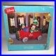Disney_Gemmy_8_ft_Mickey_Minnie_Christmas_Truck_with_Christmas_Tree_Inflatable_01_sm
