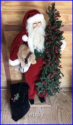 Ditz Designs 05' by The Hen House 60 Santa with Christmas Tree & Puppy 442/500