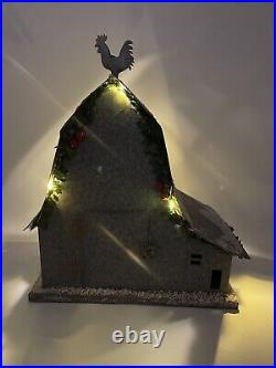 EUC Galvanized Metal Tin Barn With Lighted Christmas Farmhouse Decor