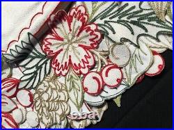 Envogue 56 Chenille CHRISTMAS TREE SKIRT Cutwork & Embroidered Poinsettia