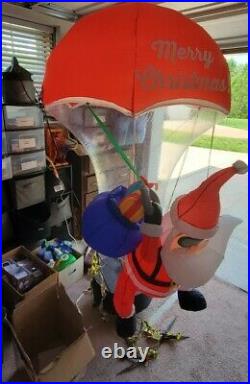 Gemmy 7 ft Lighted Parachuting Santa Claus Airblown Inflatable EUC