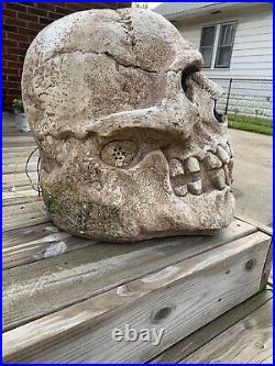Gemmy Giant 20 Human Halloween Skull Sculpture Prop Decor Indoor/outdoor HEAVY