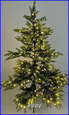 Grand Canyon Cedar Christmas Tree 4.5' LED Fairy Lights NewithOpen Box