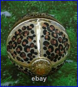 Komozja Family Blown Glass Leopard Jeweled Hinged Egg Christmas Ornament