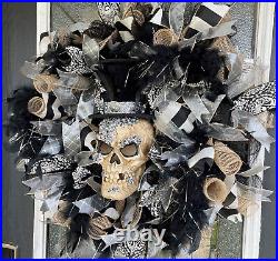 Light Show Fancy Lux Skeleton Skull Halloween Front Door Wreath Fall Decoration