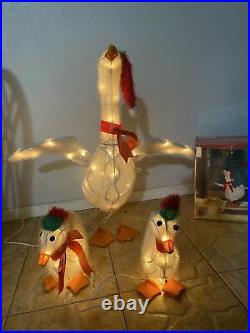 Lighted Christmas Goose Family Set Of 3 Indoor Outdoor White