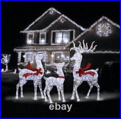 Member Mark PreLit 3 Piece Twinkling Deer Family in Frosted Ice