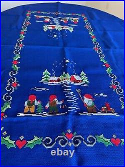 NEW Outstanding Norwegian Large Christmas Embroidered Tablecloth Nisse Church