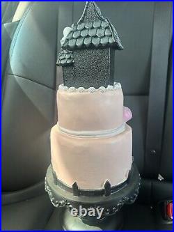 NWT Pink & Black Sparkly Ghosts & Haunted House Large Tiered Cake Figurine Decor