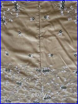 Neiman Marcus Christmas Tree Gold Tone Embroidered Skirt & Tassels India 60x60