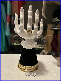 New Bath and Body works Vampire Hand halloween 2021 candle holder