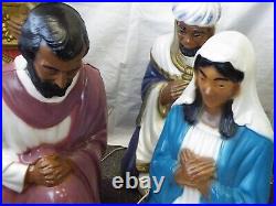 Outdoor Nativity Scene / Full Set / Manger / Made in the USA! (Standard Size)