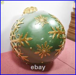Oversized Christmas Ornament with LED lights Snow Flake 1600375, Green