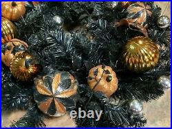 Pier 1 Imports 25 Halloween Black Wreath Glitter Pumpkin Ornaments Rare NWT
