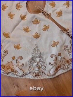 RARE TRUE VINTAGE Tree Skirt Hand Sewn Needle Point Gold Father Xmas Reindeer