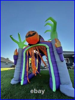 Rare 2017 Lowes Halloween Inflatable Haunted House (Read Description)