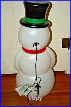 Snowman Lighted Blow Mold Indoor Outdoor Christmas Decoration Yard 29 inches New