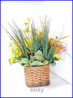 Sunny summer basket 21 floral arrangement