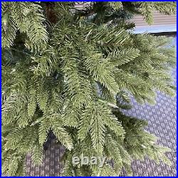 Treetopia Addison Spruce Artificial Christmas Tree 6 Ft Clear/ Multi LED