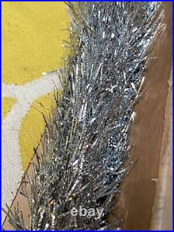 VINTAGE 1960's SKINNY SILVER Swan TINSEL WIRE FRAMED CHRISTMAS TREE DEADSTOCK