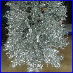 Vintage 6 foot retro tinsel Christmas tree complete with stand and color changin