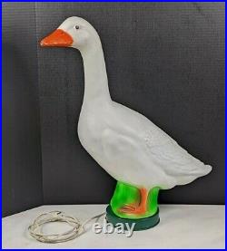Vintage GLADYS GOOSE Blow Mold Electric LAMP with Tin Metal Base 24 1/2 Tall
